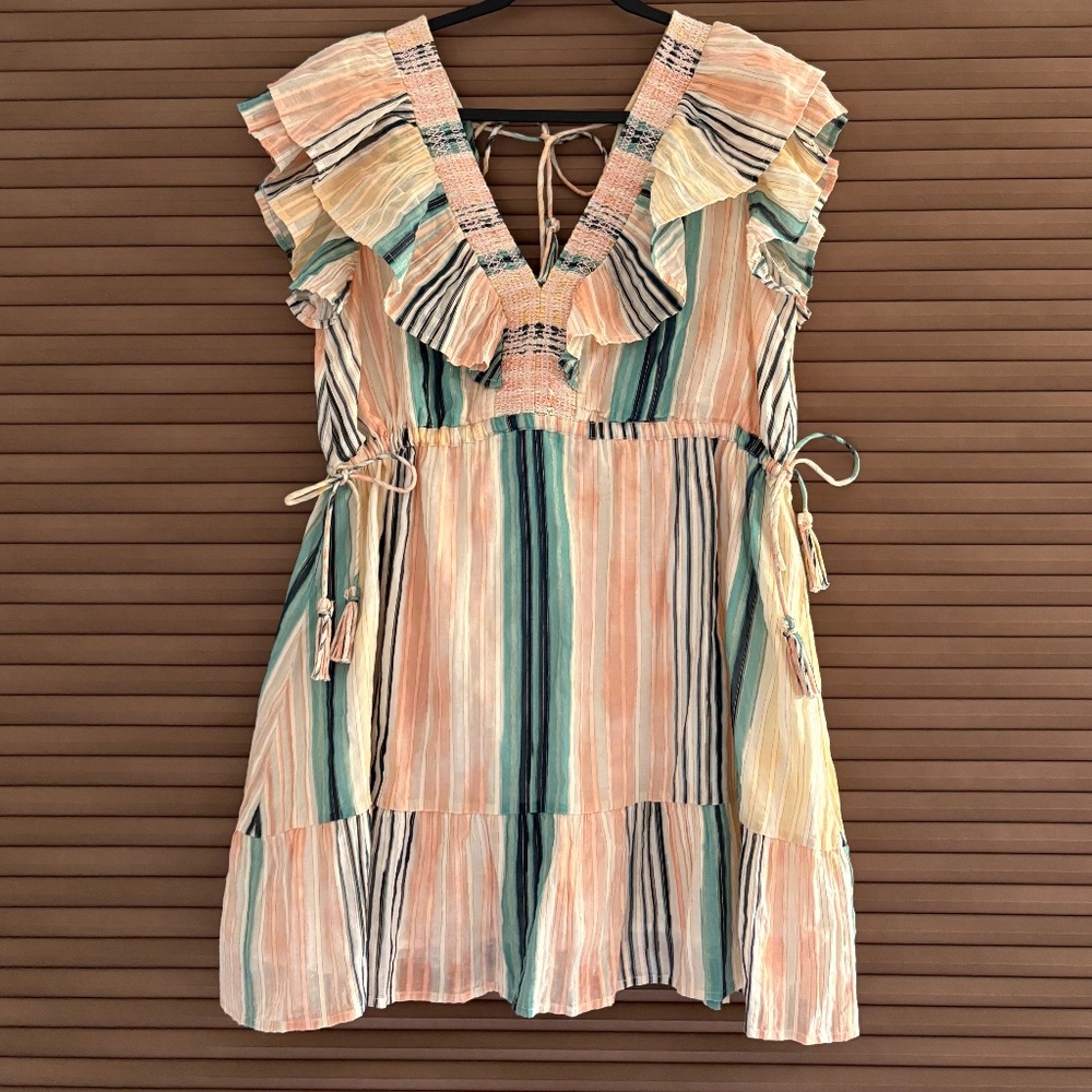 SHORE DRESS SIZE LARGE NWOT